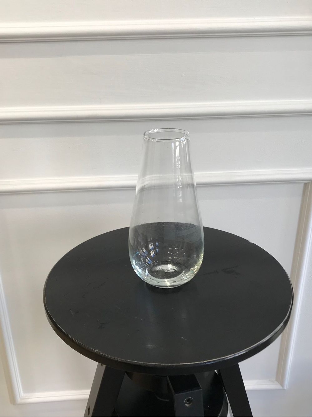 Стеклянная прозрачная ваза 18 см