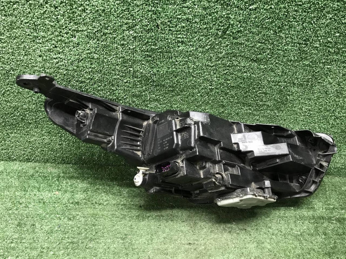 Фара левая Cheryexeed TXL (2019-2021) LED