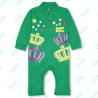 Комбинезон на молнии и кнопках с принтами корон и звезд