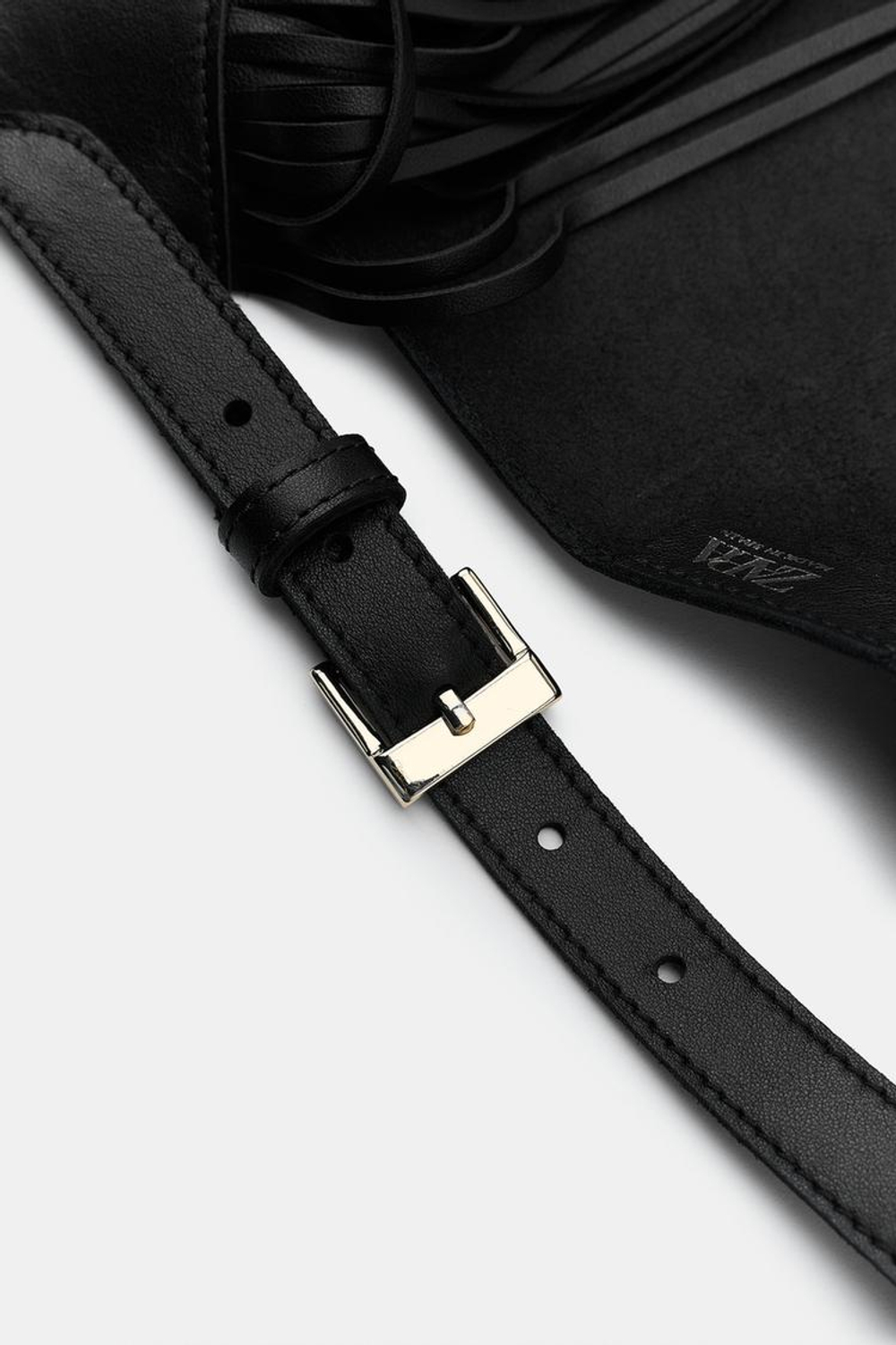 ZARA ТРЕУГОЛЬНЫЙ РЕМЕНЬ-ПЛАТОК ИЗ 100% КОЖИ С БАХРОМОЙ, ЧЕРНЫЙ