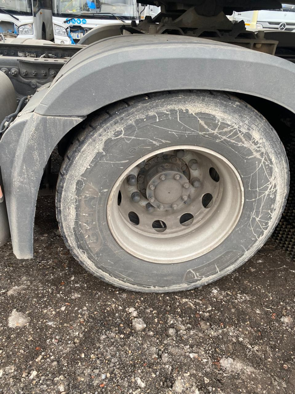 Mercedes-Benz Actros 6x4 Седельный тягач 2648 LS (Дизельный, 12,8 л, 476 л.с., АТ)