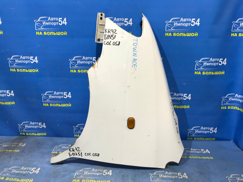 Крыло переднее левое TOYOTA LITEACE NOAH 1996-2007