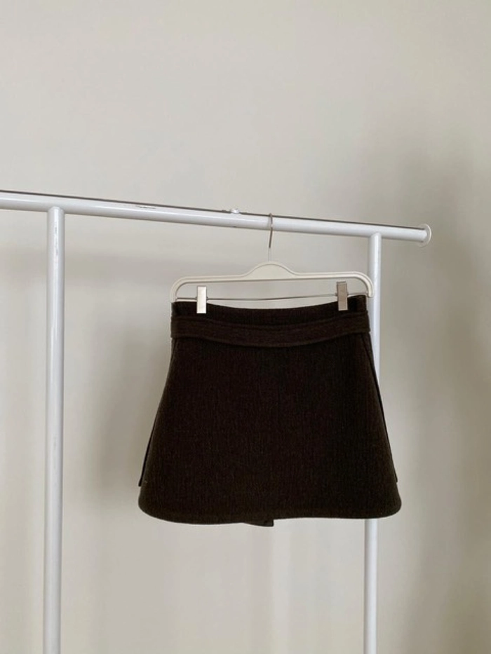 ЮБКА-БАСКА САВЬЕ ХАКИ