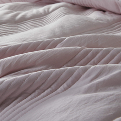 Покрывало 230x250 и 2 наволочки 50х70 Sofi De MarkO Саломея светло-розовое