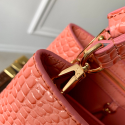 Louis Vuitton Capucines Mini