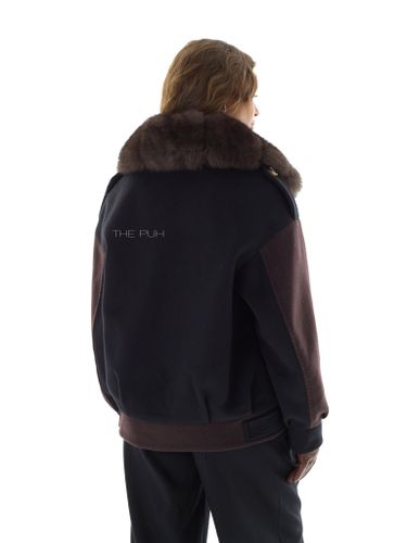 Черная куртка с шоколадными рукавами