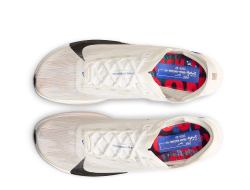 Мужские беговые кроссовки Nike ZoomX Streakfly 2 M черно-белые