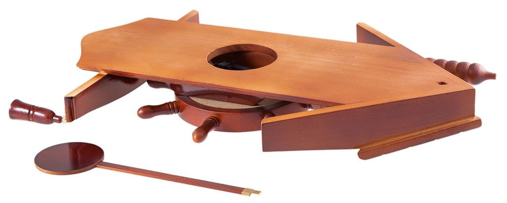 Часы настенные "Избушка" 33 см x 66 см, деревянные