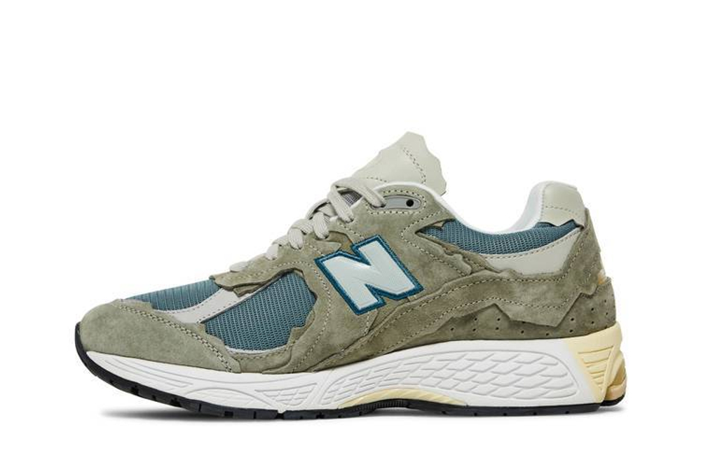 Кроссовки New Balance Nb 2002R "Refined Future"