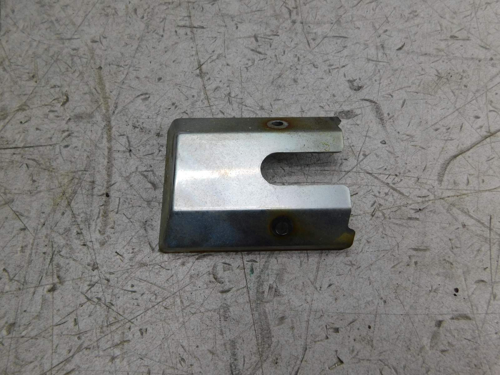 пластик Suzuki Desperado 400 VK52A 51815-48E