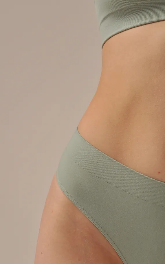 Трусы-стринги PE044 Pistache