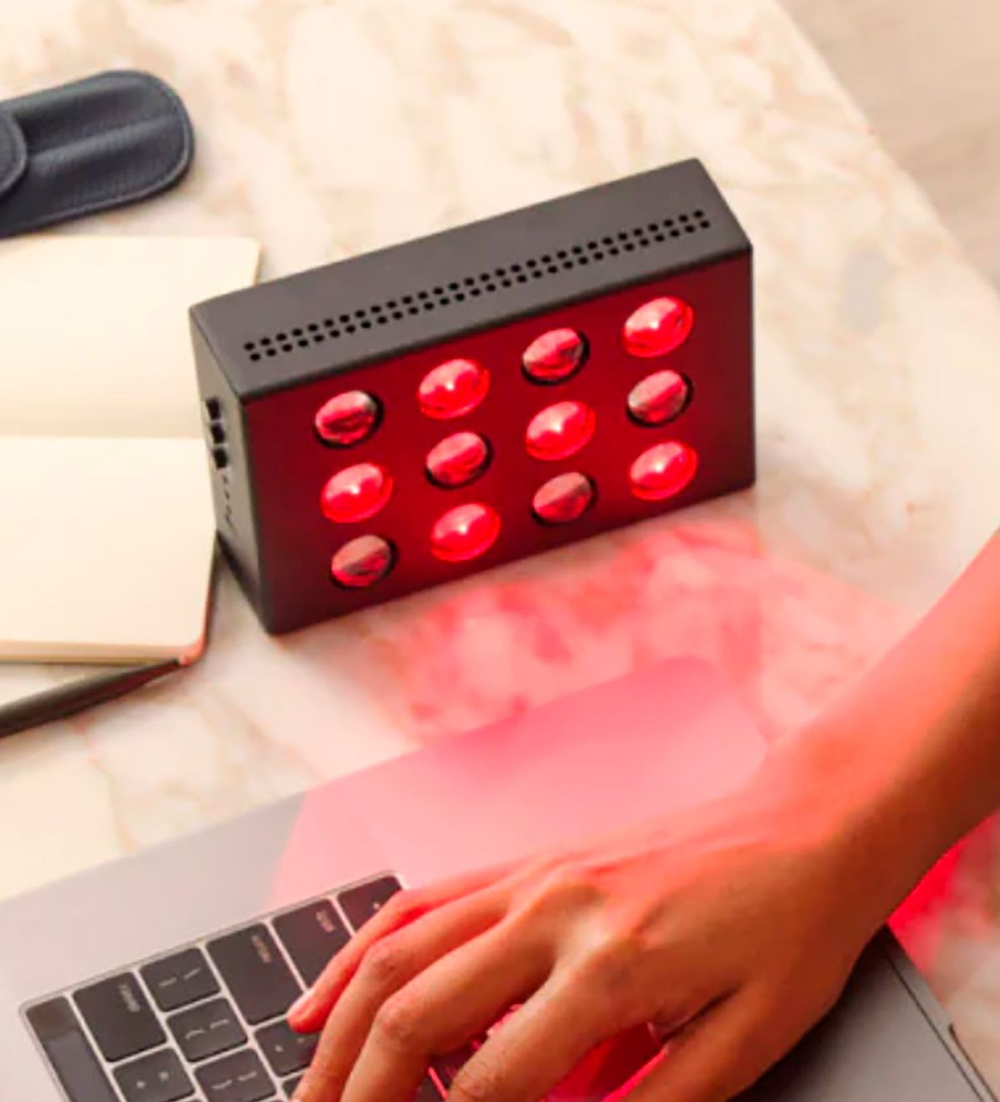 BON CHARGE Миниатюрный прибор для терапии Mini Red Light Therapy Device