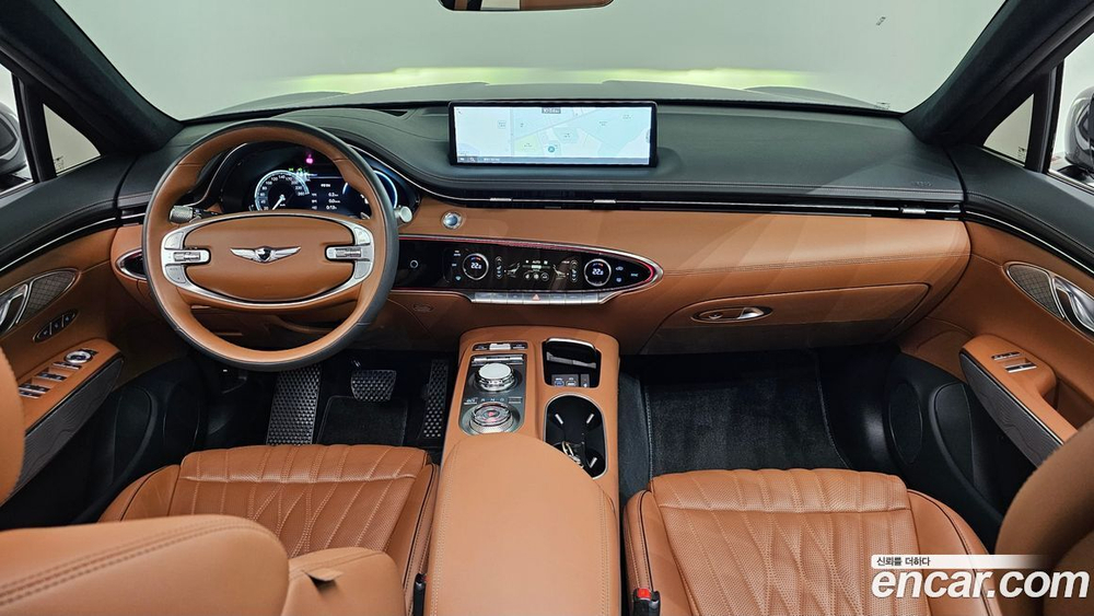 Genesis GV70 2.5T Бензин AWD (04.2021)