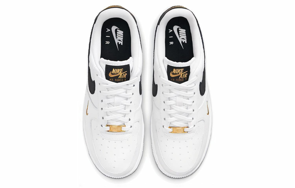 Кроссовки Nike Air Force 1 Essential (Женская размерная сетка)