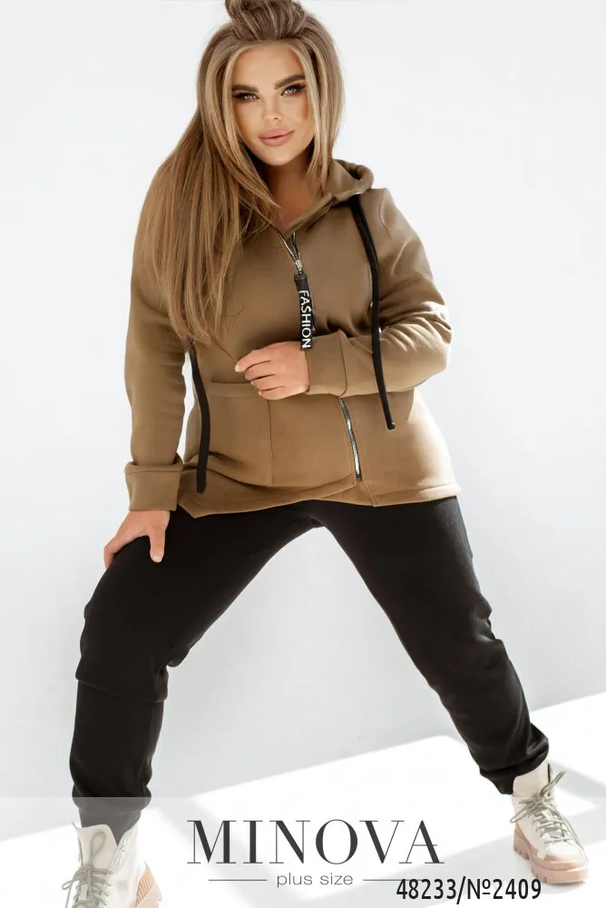 Костюм 2409-бежевый Minova