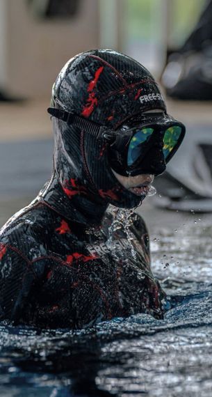 Гидрокостюм женский Free-Sub Carbon Troya Yamamoto 39 5 мм