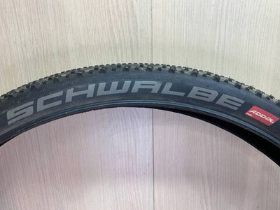 Покрышка для велосипеда Schwalbe Tunder Burt 27.5x2.1
