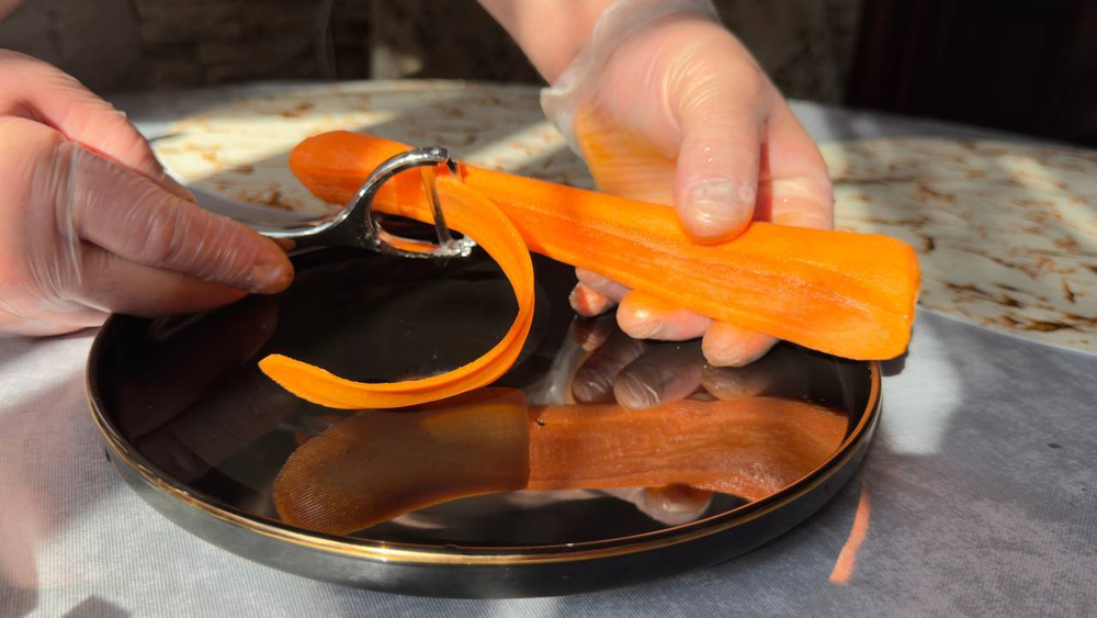 Универсальный набор кухонных приспособлений экономка-овощечистка + две овощерезки РУЧНОЙ РАБОТЫ