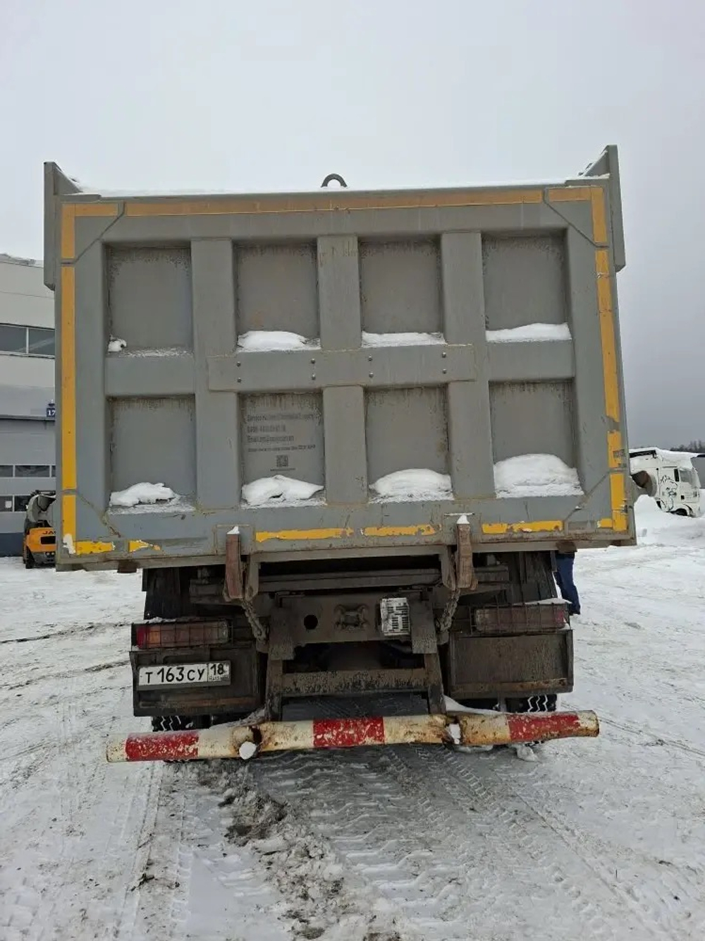 SANY SYZ320* 6x4 Самосвал SYZ320C-8S(V) (Дизельный, 12,1 л., 446 л.с., МТ)