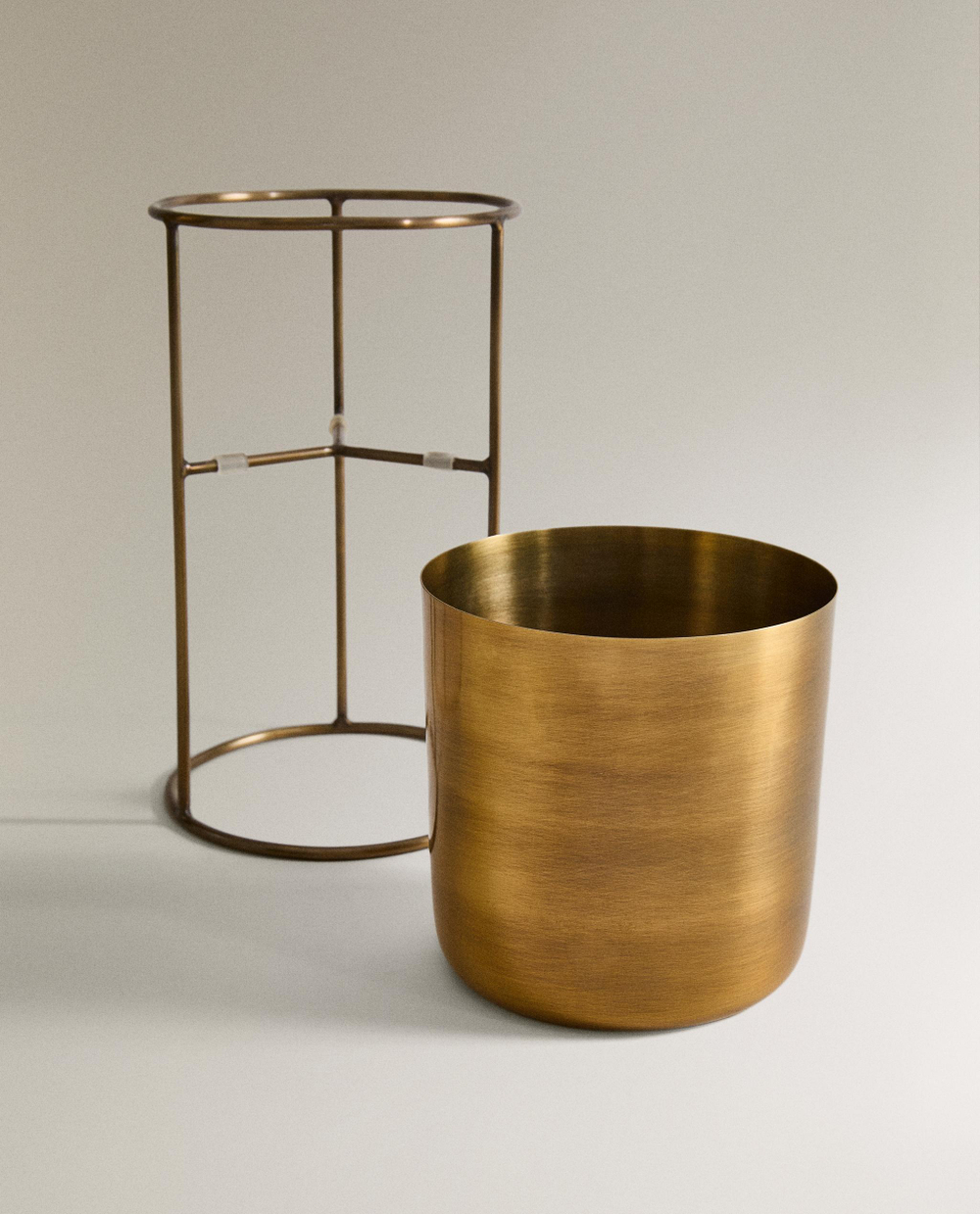 Zara Home Кашпо из металла, цвет золотой, 40 см