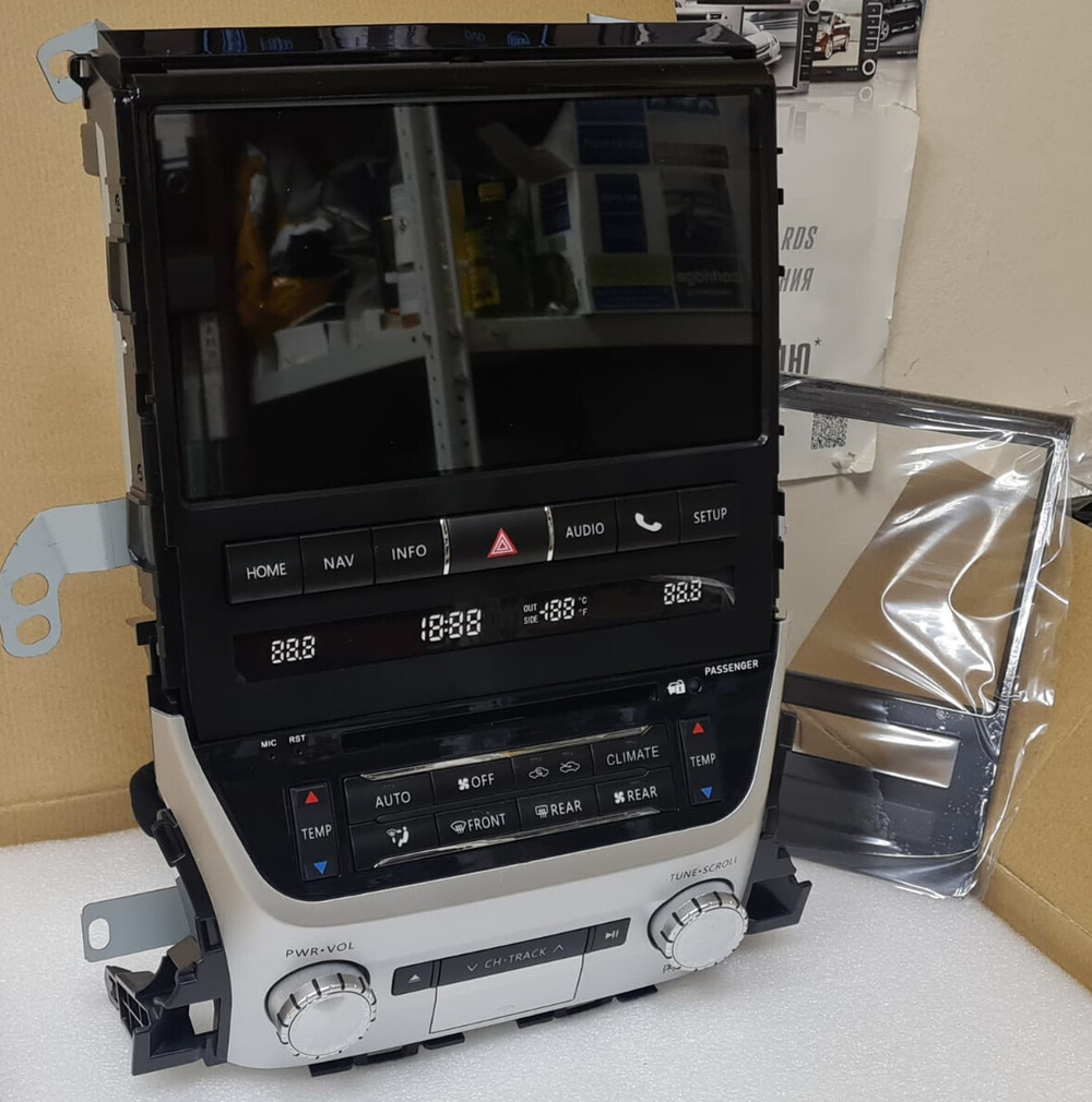 Магнитола для Toyota Land Cruiser 200 2007-2015 (с JBL и 360) - Carmedia ZF-1005FH дисплей 10.1" на Android 10, 8Гб+256Гб, CarPlay, SIM-слот