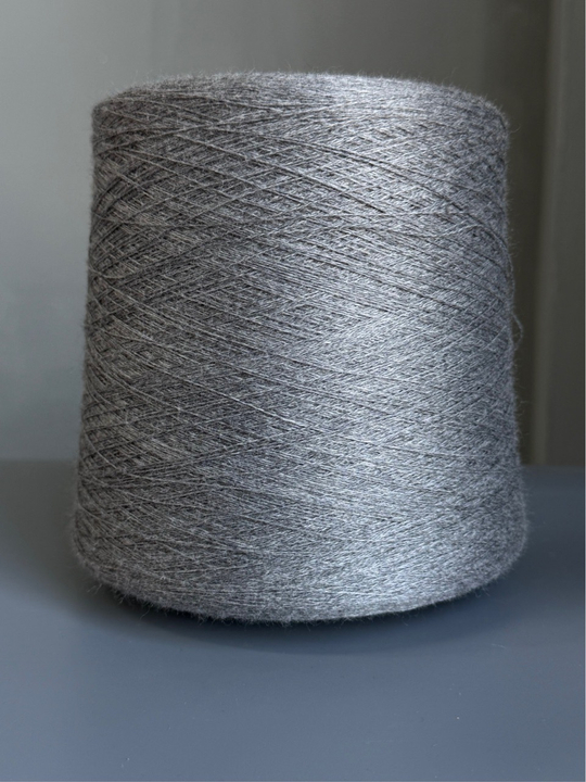 Пряжа Suedwolle Victoria 30/2 (100% мериносовая шерсть), 1500м/100гр, серый меланж