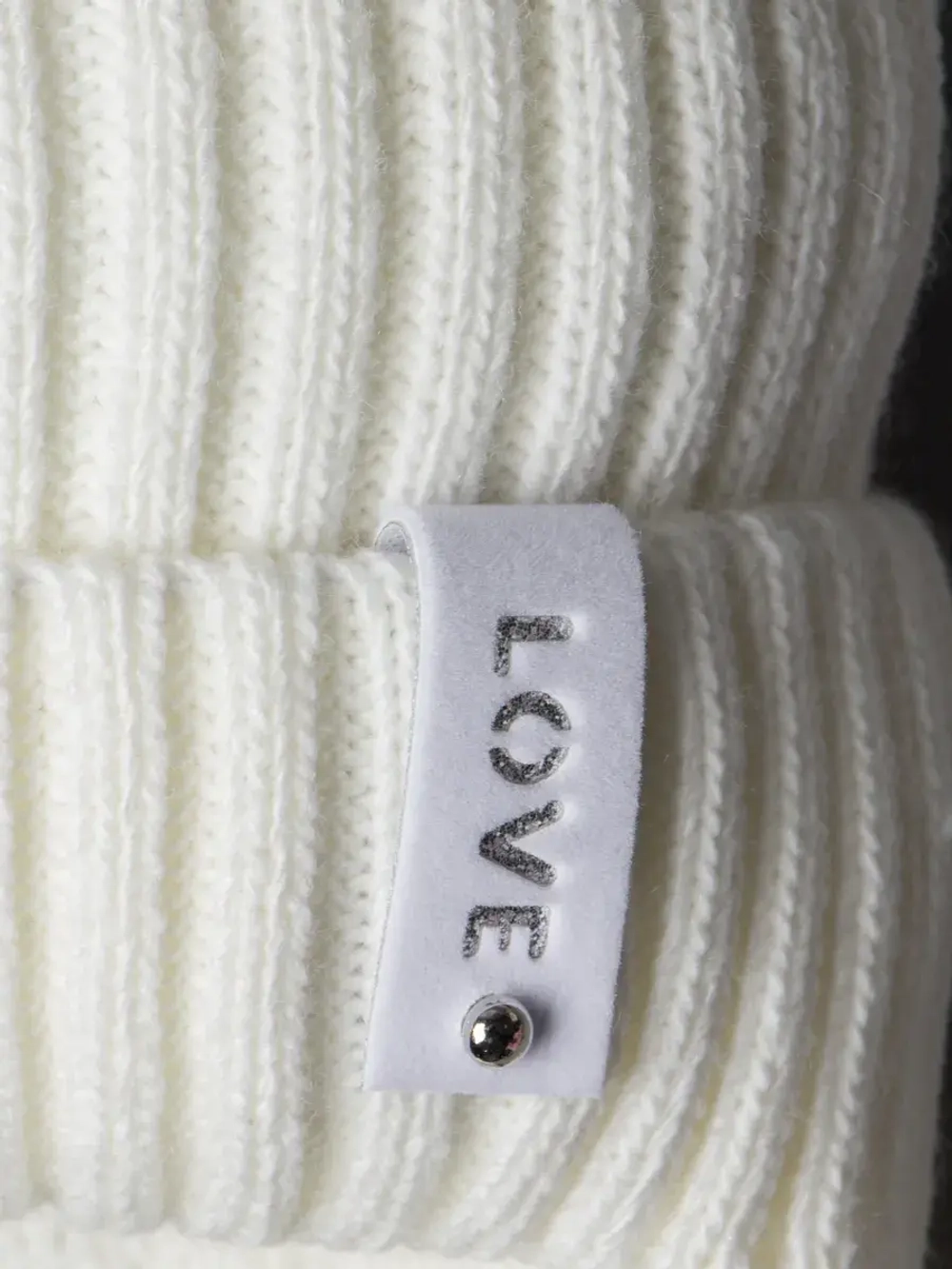 Шапка для девочки на осень