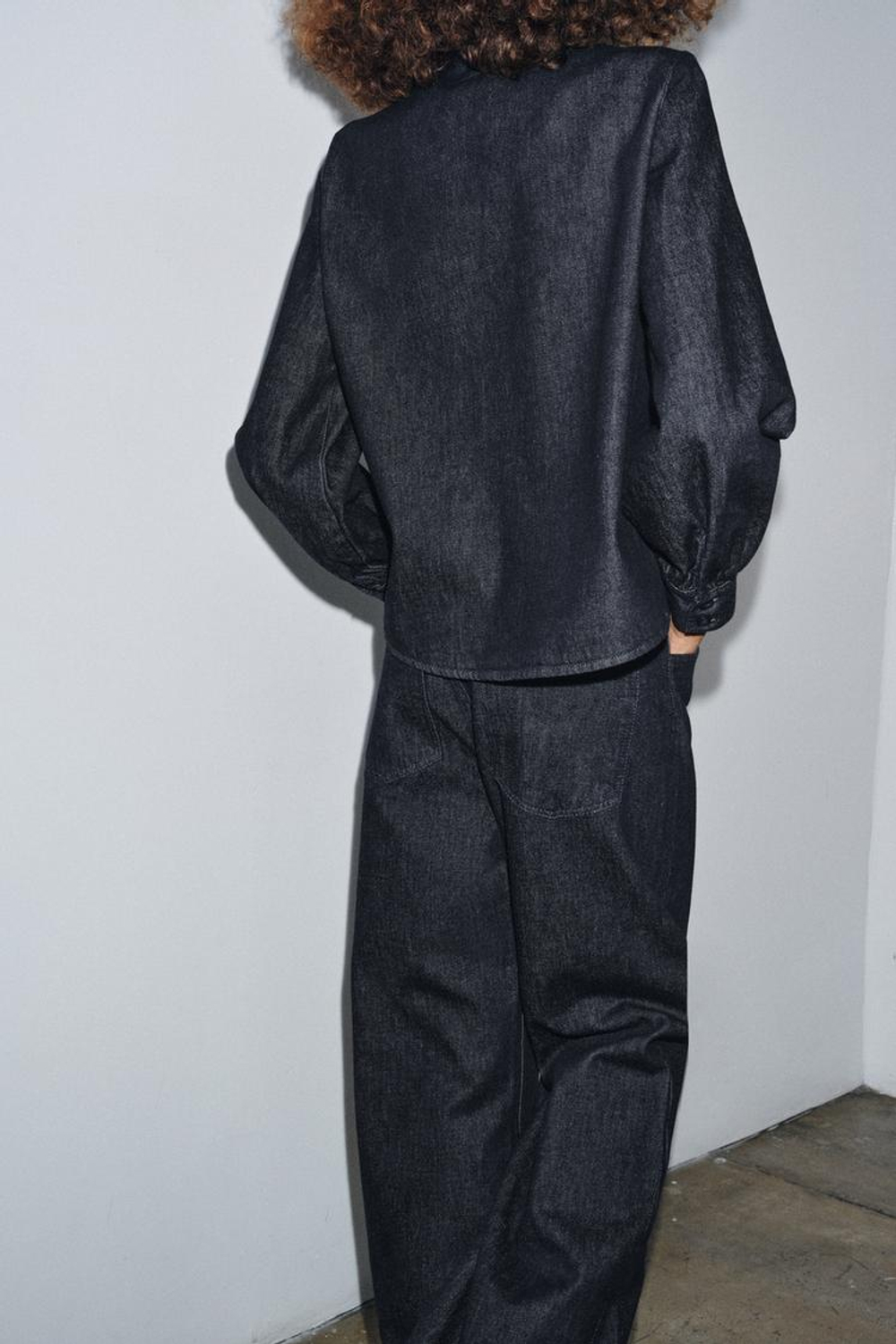 ZARA ДЖИНСОВАЯ РУБАШКА С БАНТОМ — ZW COLLECTION, СИНИЙ