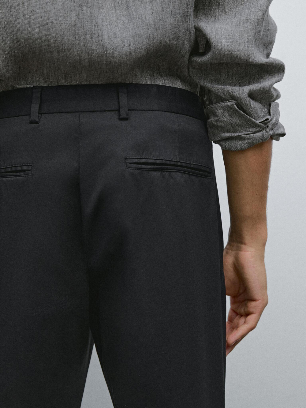 Massimo Dutti Зауженные брюки из хлопковой смесовой ткани, черный