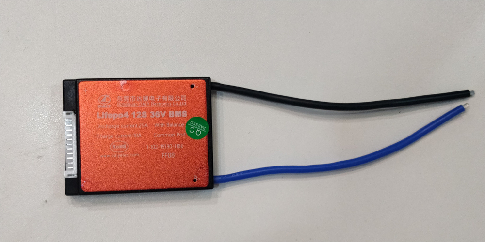 Плата контроля BMS LiFePO4 12S 36V 25A