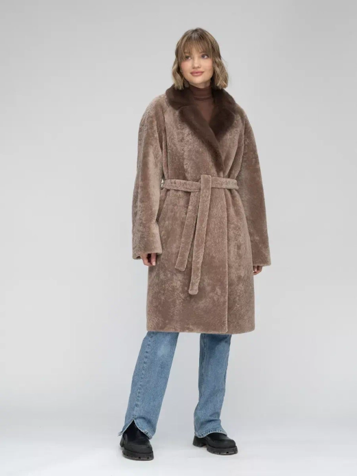 Шуба натуральная астраган