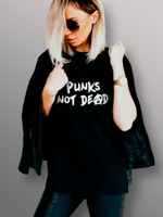 Футболка Punks not dead