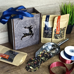 Подарочный набор премиум чая 4 пакета в подарочном деревянном пакете с логотипом