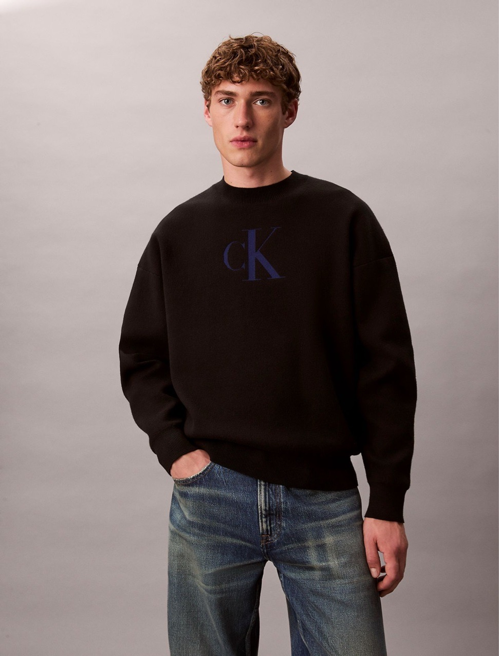 Свитер Calvin Klein Cotton Blend Monogram Relaxed Sweater Black