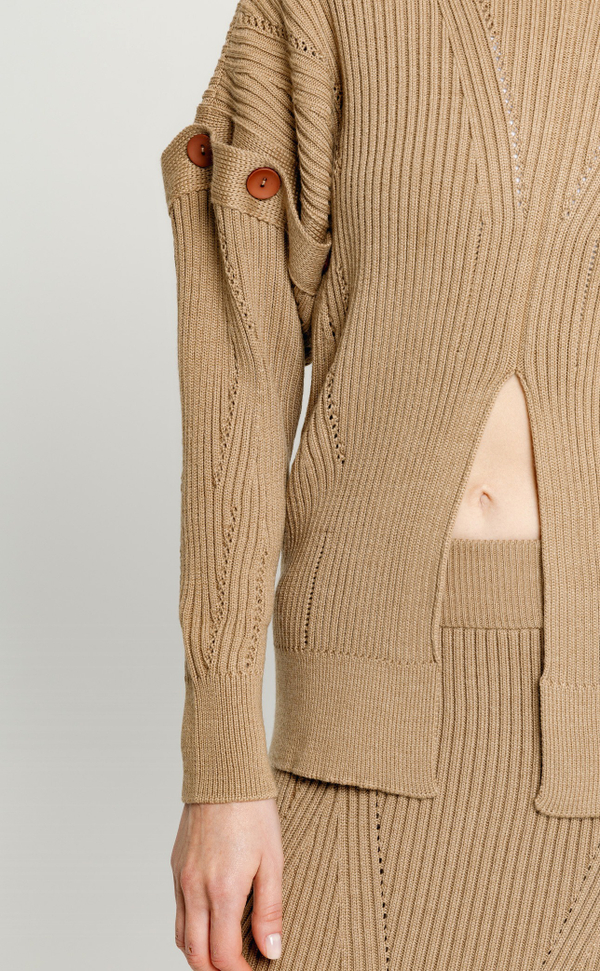 Джемпер FIGURA