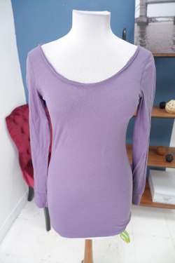 Лонгслив Hoodies стильный 42 размер, новый