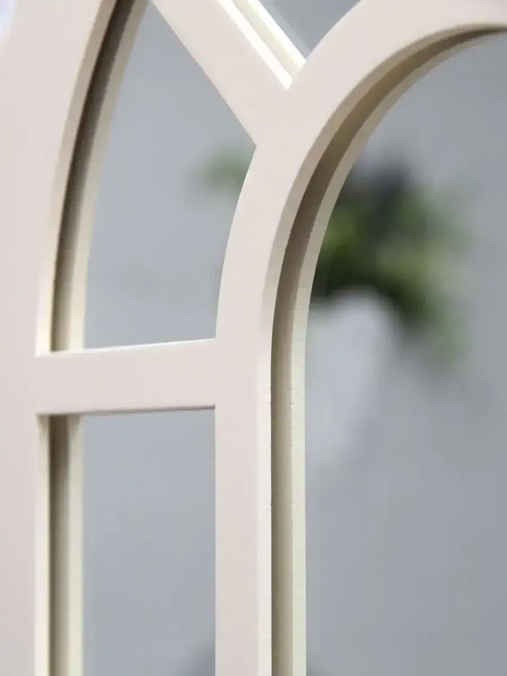 Зеркало на стену с полкой