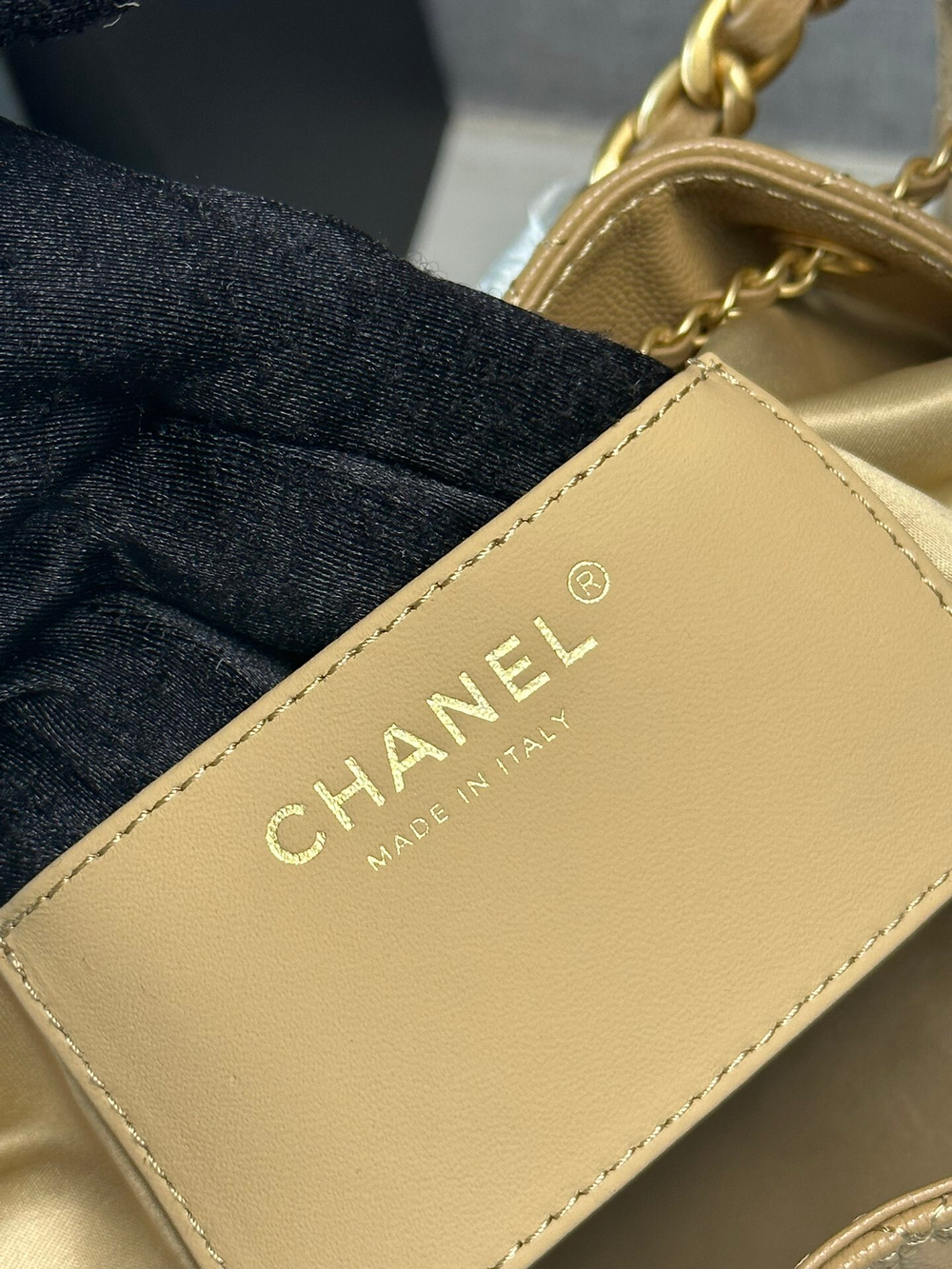 Chanel 25 Small Handbag 30 cm