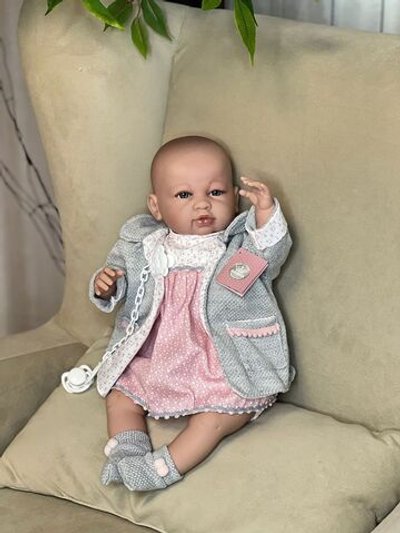 Кукла Berbesa мягконабивная 50см SARA (5218S)