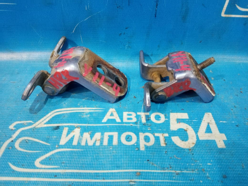 Петля двери задней правой NISSAN WINGROAD 2002