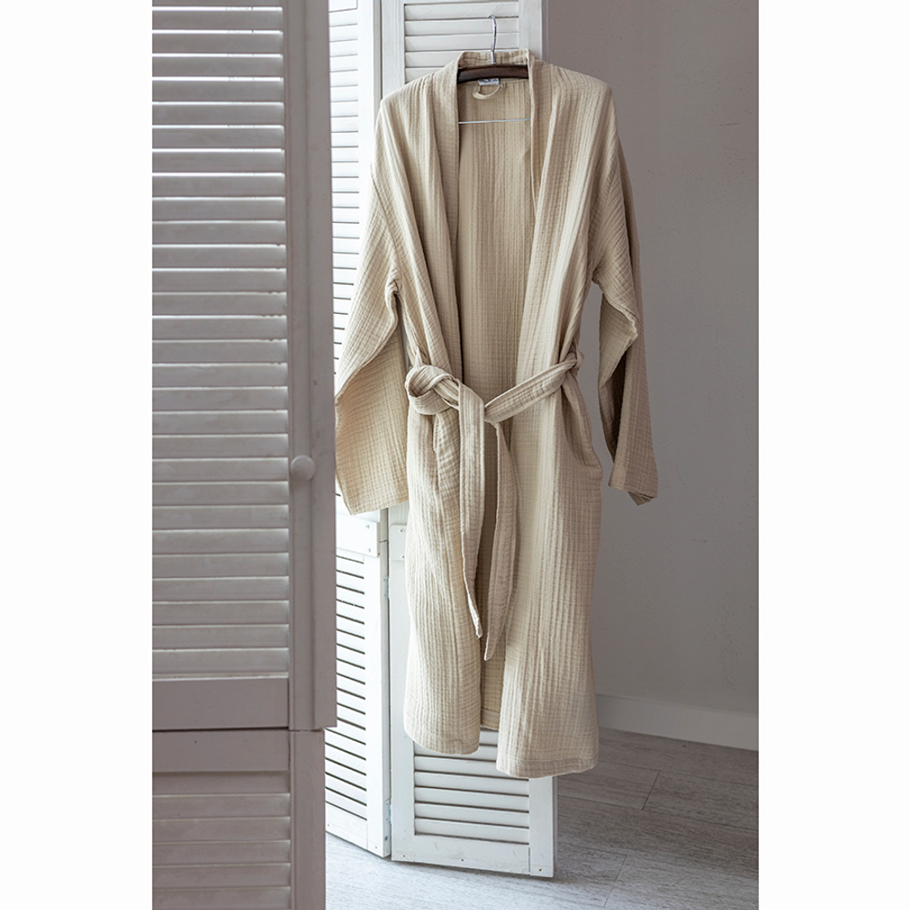 Халат из многослойного муслина бежевого цвета из коллекции essential, размер s