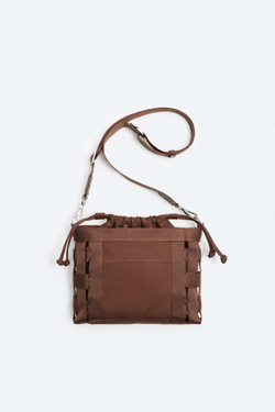 ZARA ПЛЕТЕНАЯ ХОЛЩОВАЯ СУМКА, ЧЕРЕПИЧНЫЙ