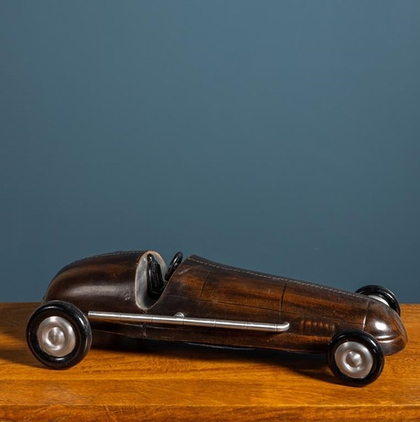 Модель автомобиля из кожи 61 см 31874