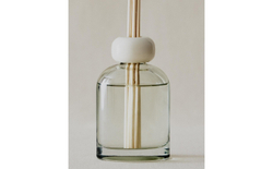 Zara Home Аромадиффузор Orchid e Lumi re 120 мл, тростниковые палочки микадо, аромат цветочный, Розовый