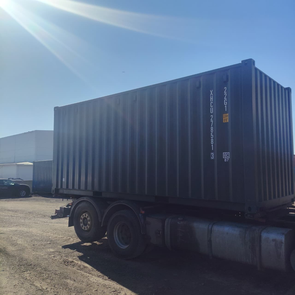 Контейнер 20 футов № XHCU2785813