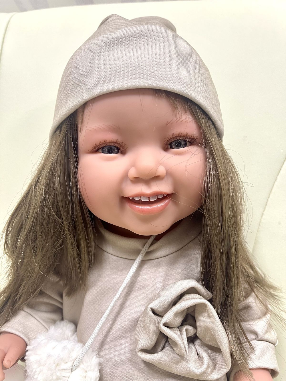 Кукла Manolo Dolls виниловая SARA 47см (7401)