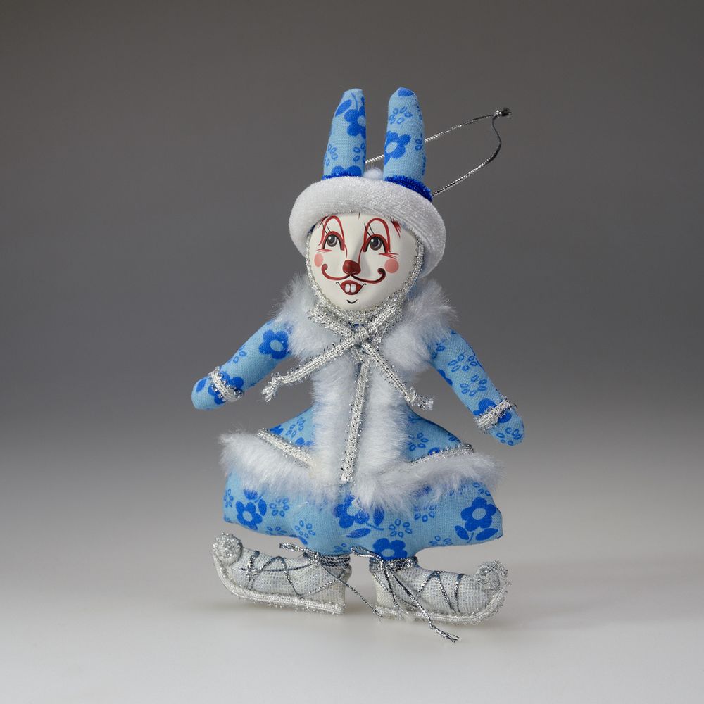 Ёлочная игрушка Крольчиха Снегурочка на коньках