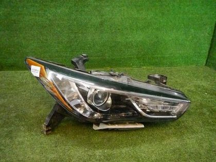 Фара правая Infiniti QX60 (2016-2020) ксенон