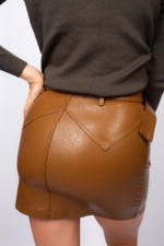 Юбка кожаная коричневая выше колена купить