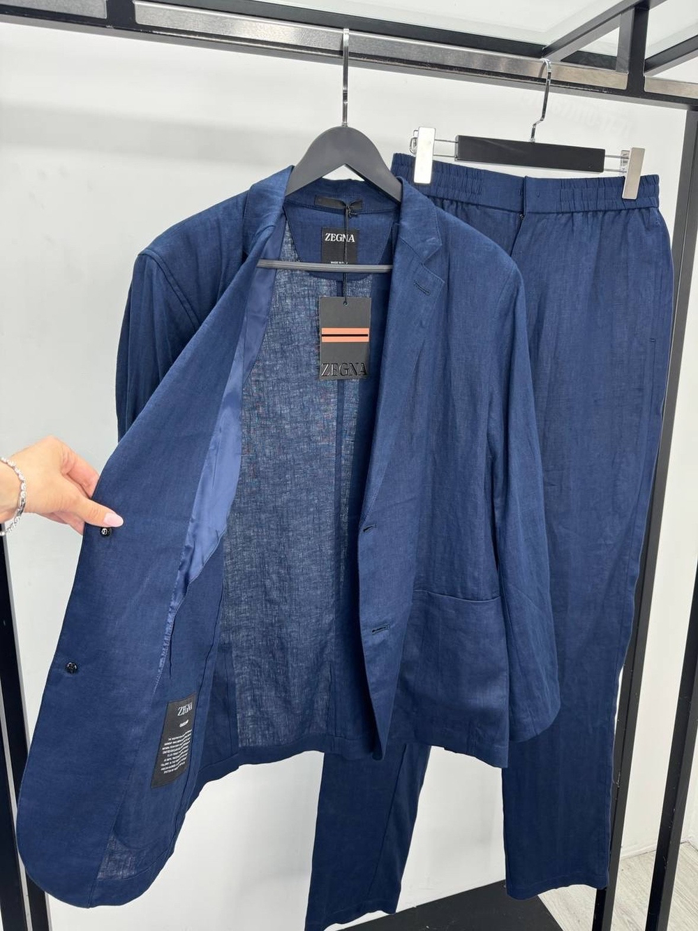 Льняной костюм Ermenegildo Zegna